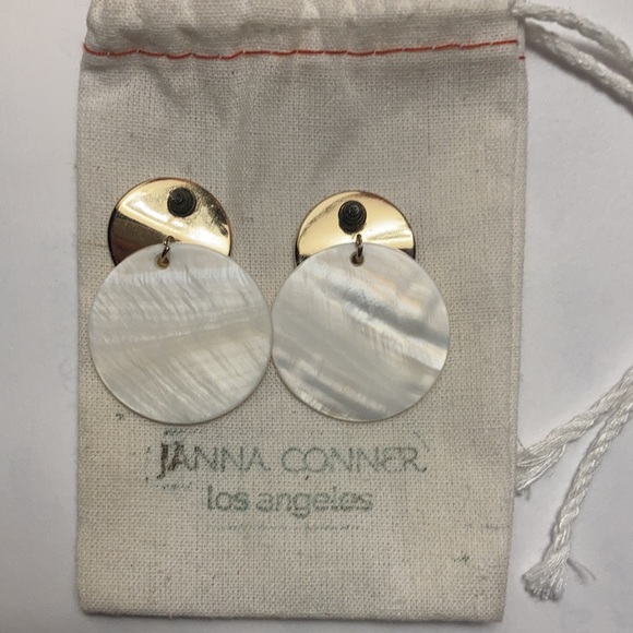 Janna Conner earrings - Picture 3 of 3